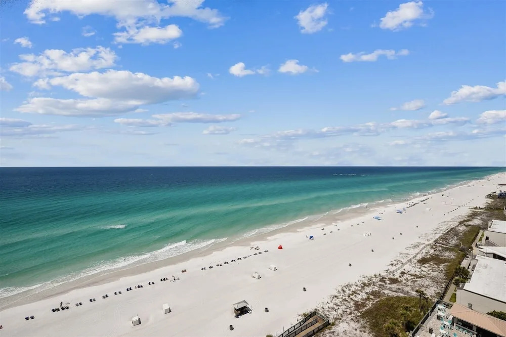 Gulf Crest 2005 - 2 Bedroom W/Fantastic View! Family Friendly! Sleeps 8 Condo by RedAwning