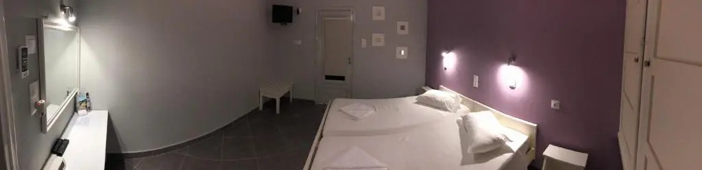 Nikolas Studios