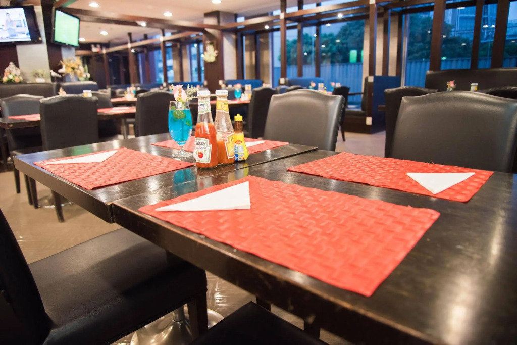 Intimate Hotel Pattaya - SHA Extra Plus