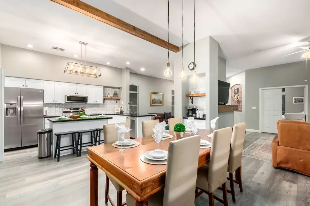 Ivanhoe Gilbert 3 Bedroom Home by RedAwning