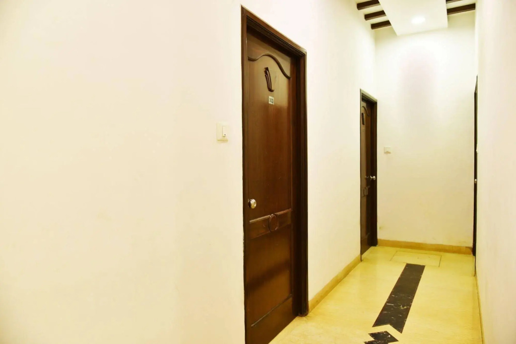 Hotel Sapphire Opposite Golden Temple