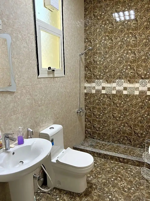 Modern Villa in Ajman 5master rooms