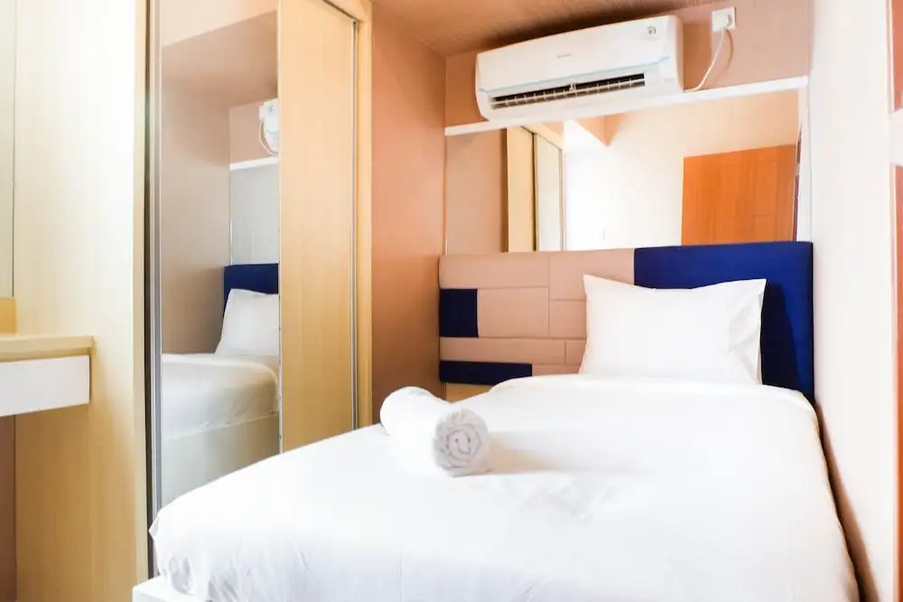 Cozy 2BR Apartment with City View at Pavilion Permata