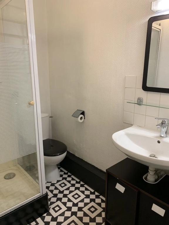 Amiens Room