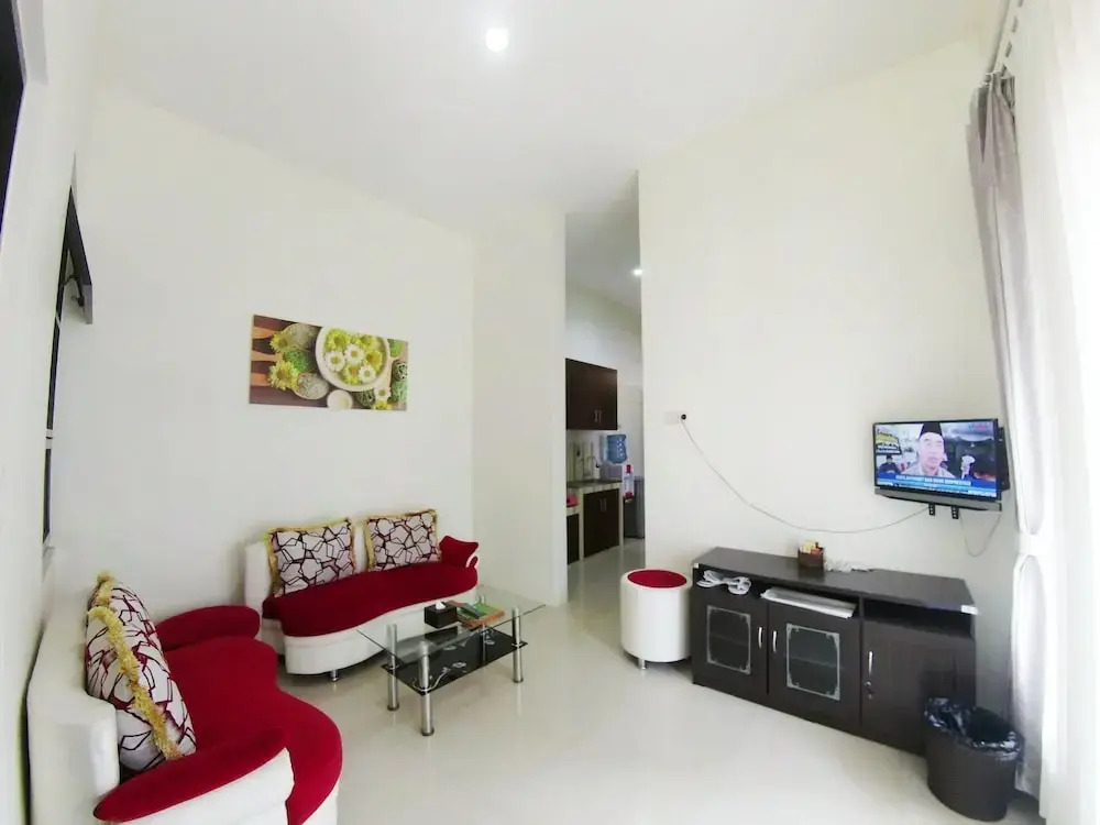 Villa Batu 2 Kamar No.7 dekat Museum Angkut