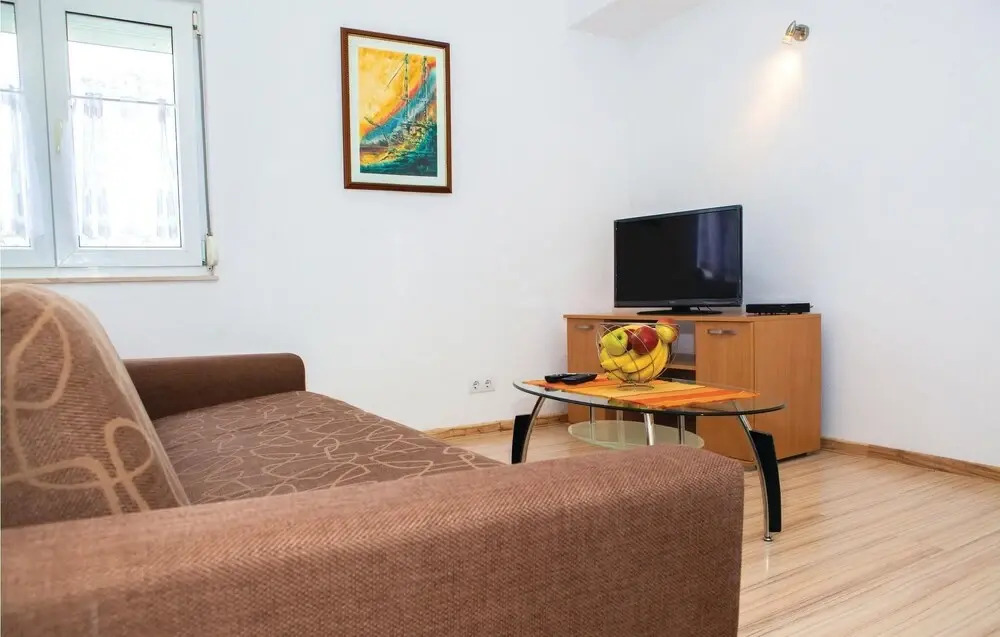 Amazing Home in Kastel Gomilica With Wifi and 2 Bedrooms