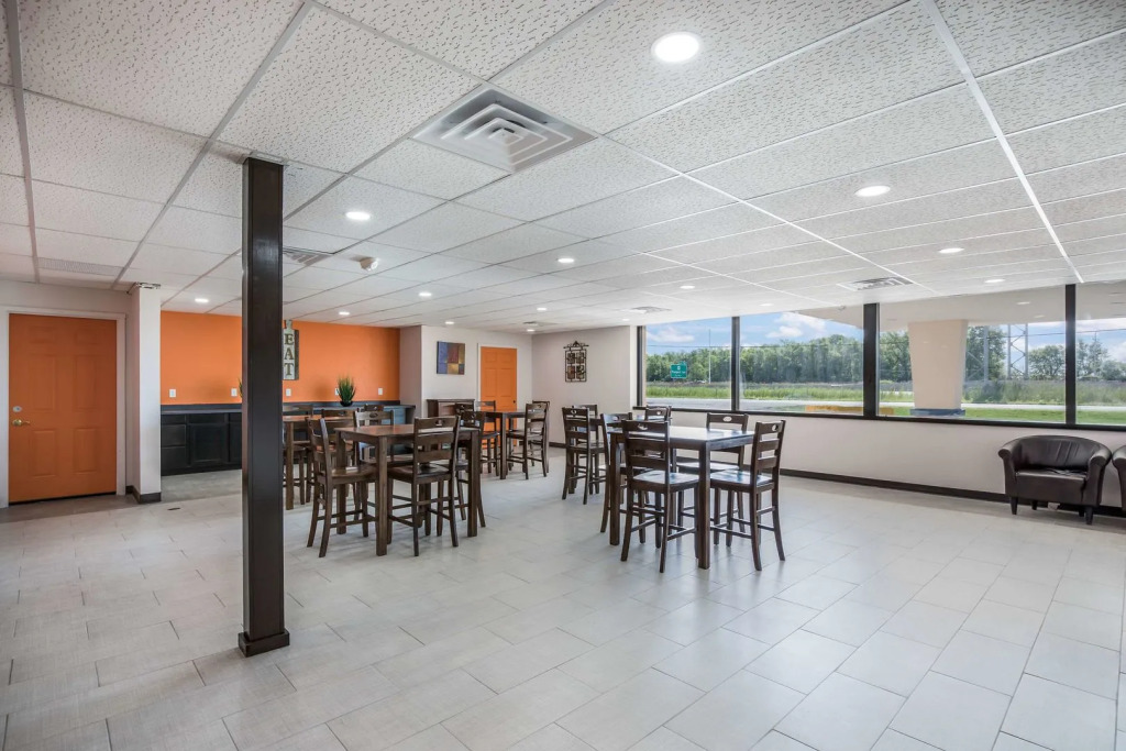 Econo Lodge Neenah