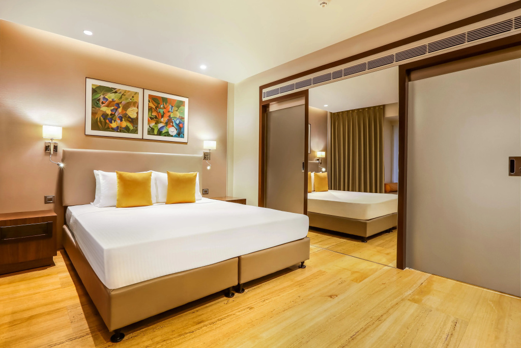 Lemon Tree Hotel Viman Nagar Pune