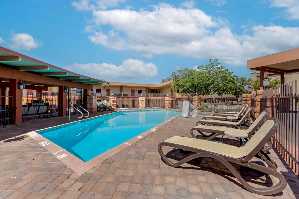 Best Western Red Hills