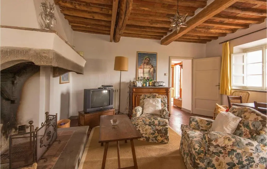 Awesome Home in San Martino in Vignale With 3 Bedrooms, Private Swimming Pool and Outdoor Swimming Pool