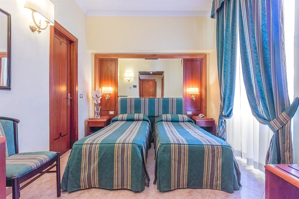 Raeli Hotel Floridia