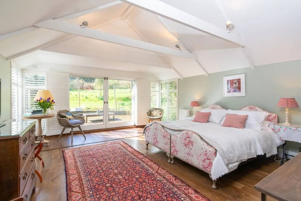 Thimbles Bed & Breakfast