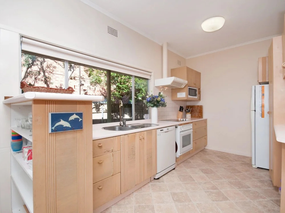 Sandy Shores, 18 Corlette Point Road
