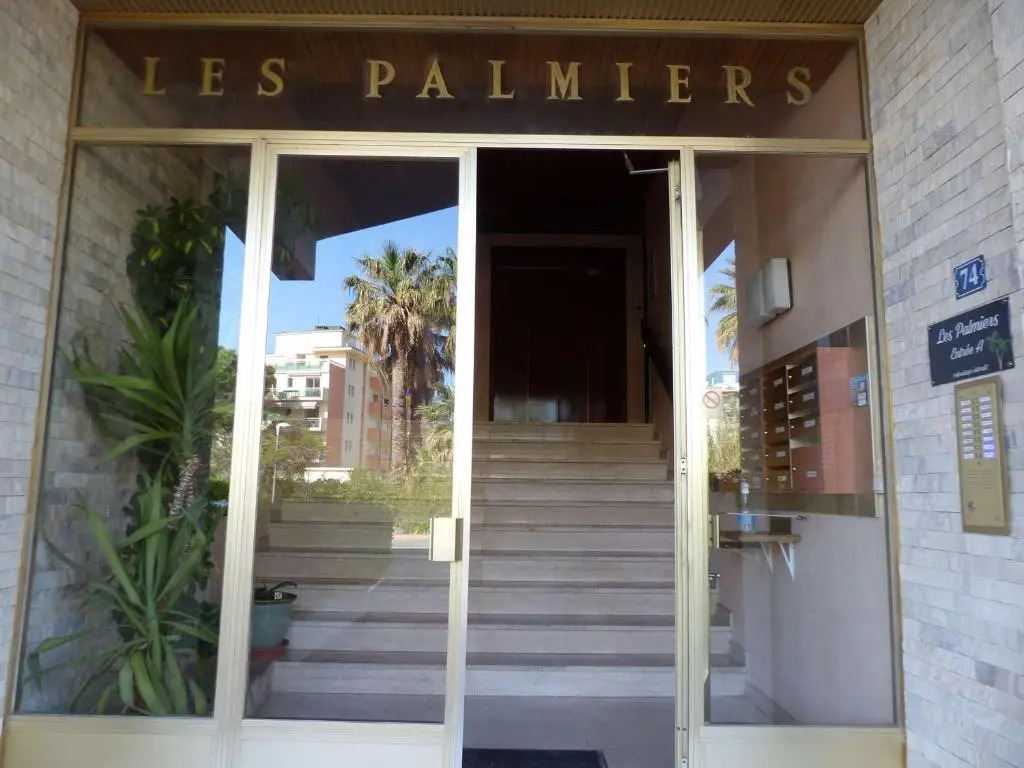 Appartement Le Lavandou, 1 pièce, 2 personnes - FR-1-308-110