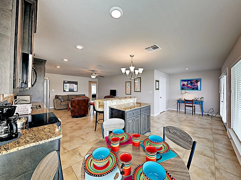 307 Rockport - 3 Br Home