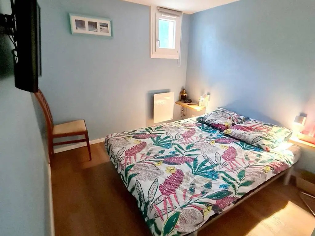 Appartement Six-Fours-les-Plages, 3 pièces, 6 personnes - FR-1-316-298