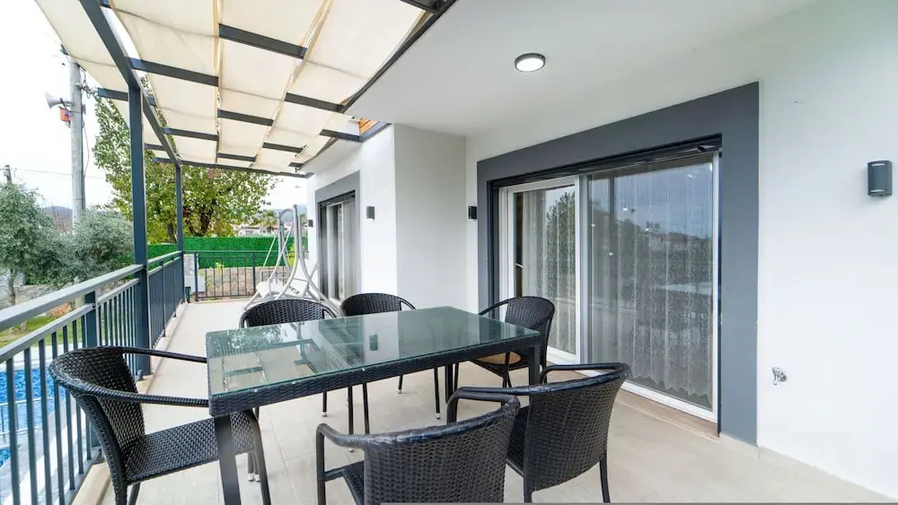 Huge Triplex Villa w Pool and Garden in Fethiye