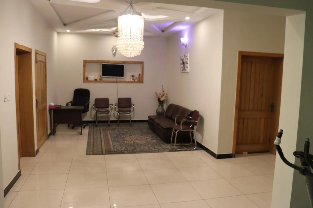 N N Guests Palace