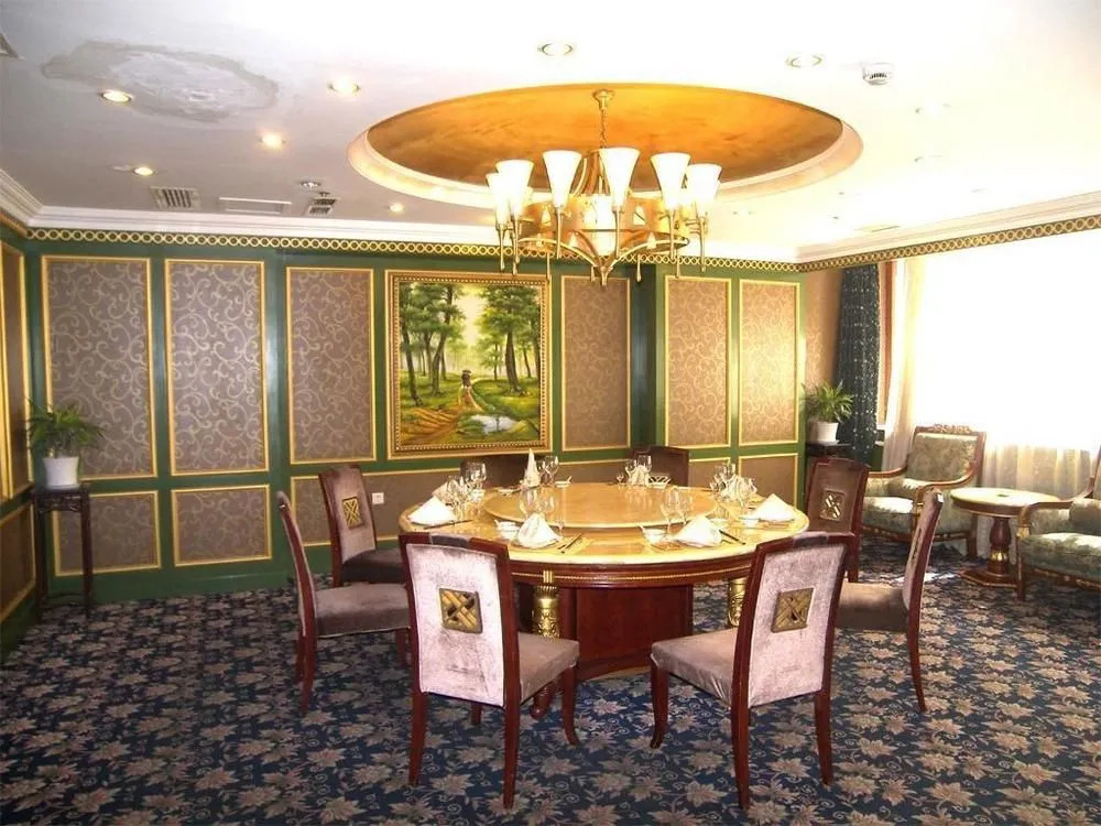 Rising International City Hotel