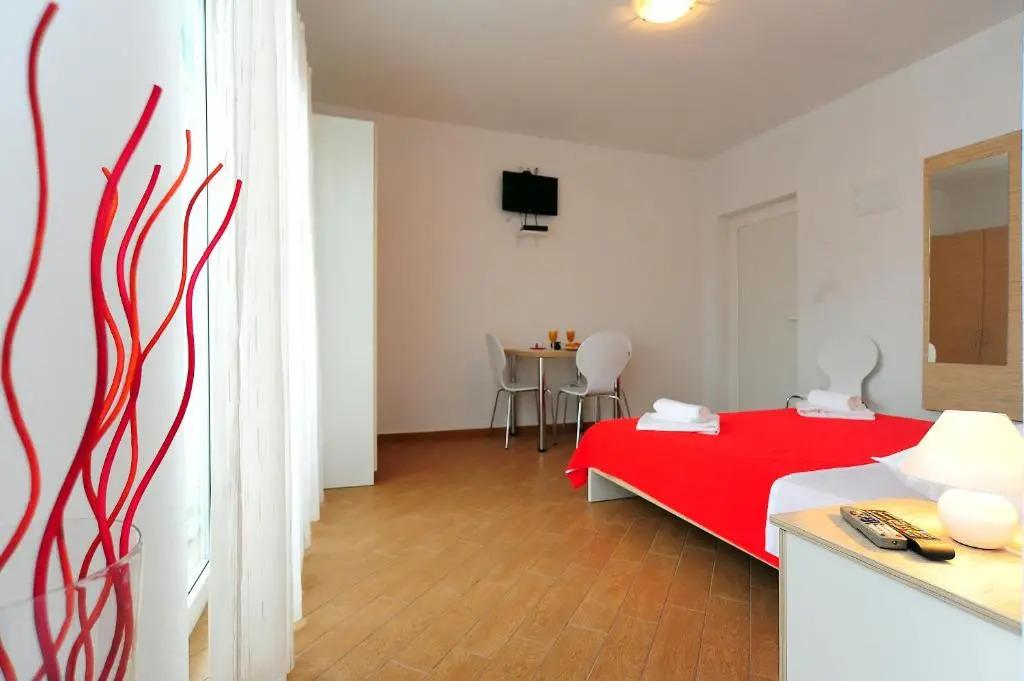 Apartments Ka - Ro