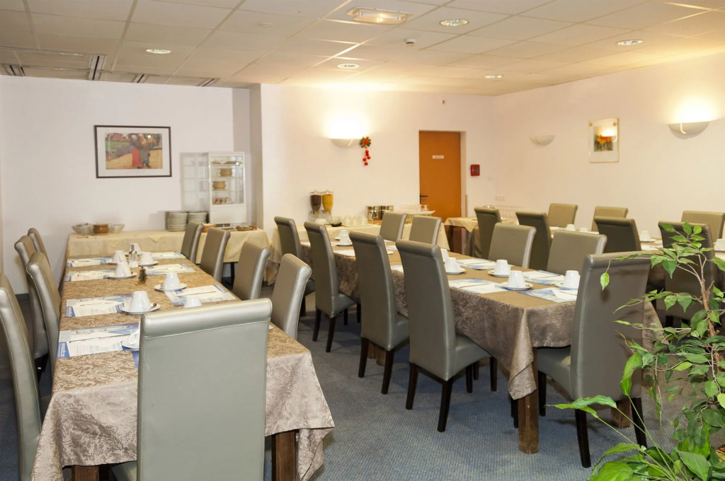 Hotel Majestic Alsace - Strasbourg Nord