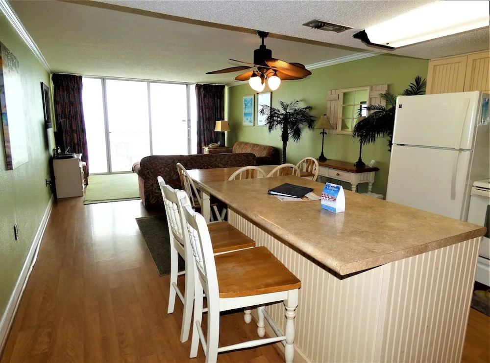 0501 Waters Edge Resort 3 Bedroom Condo