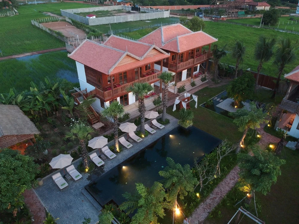Dontrei Villa Angkor