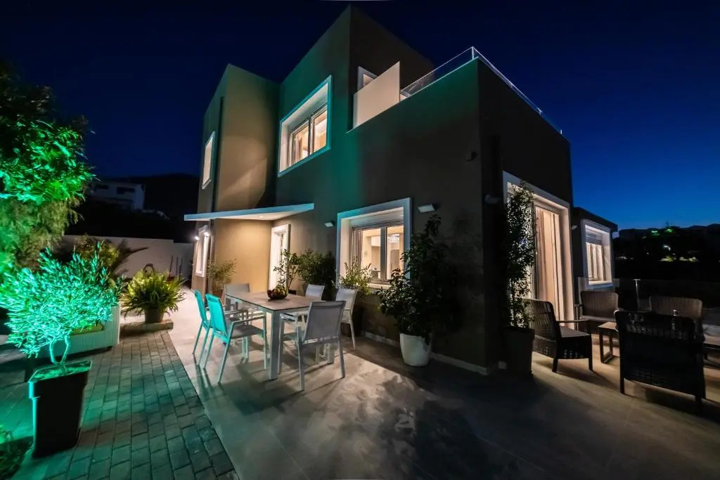 Thomas House Hersonissos - Private Pool - Sleeps 6