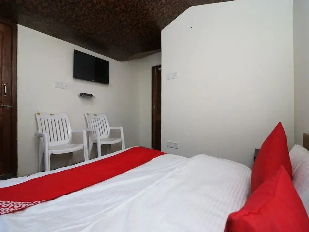 Chauhan Homestay 2 by OYO Rooms