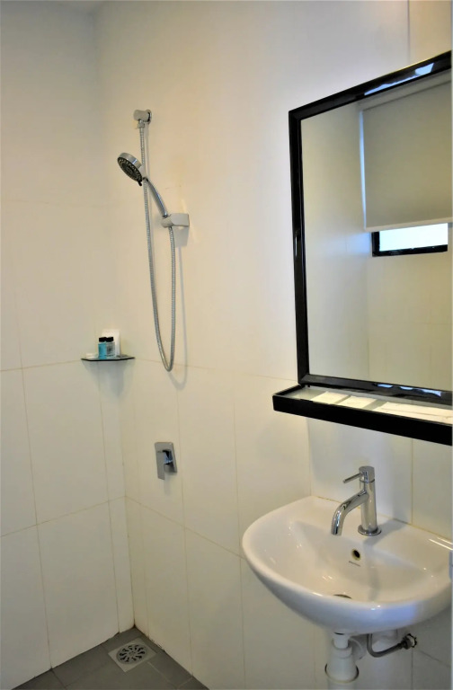 DWharf Hotel & Serviced Residence