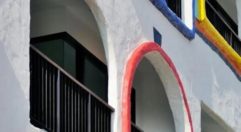 Navio Service Apartment