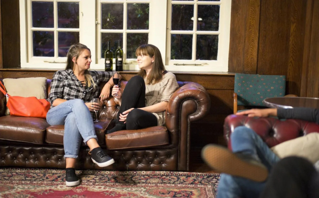 YHA Newcastle Beach