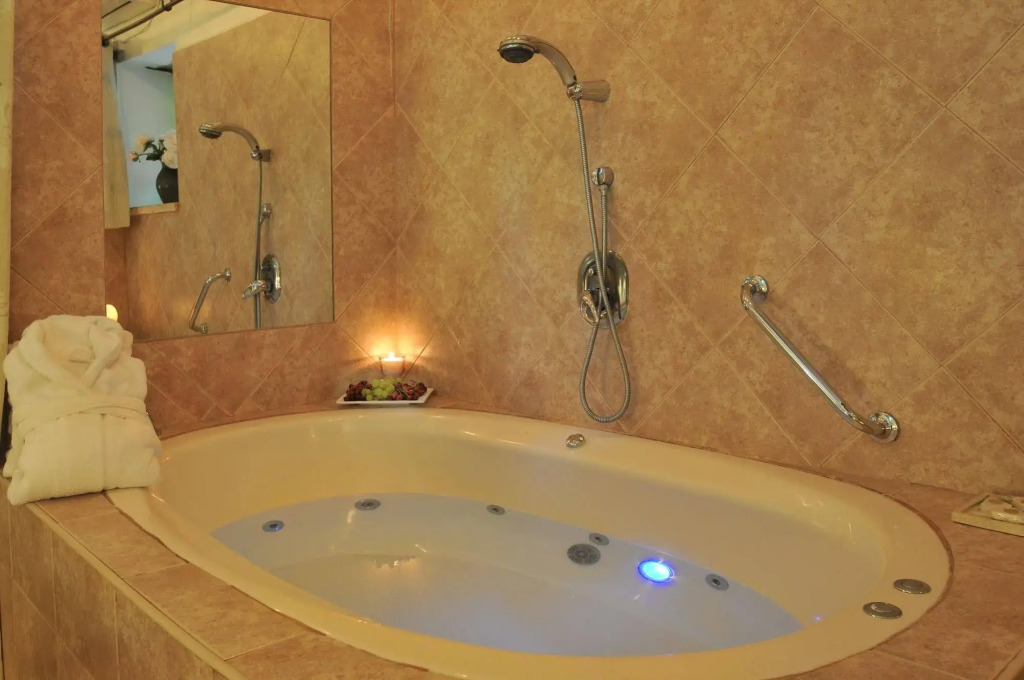Pina Balev Inn