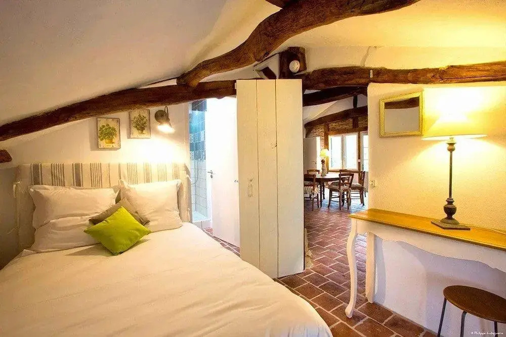 La Maison Dhotes Du Resinier