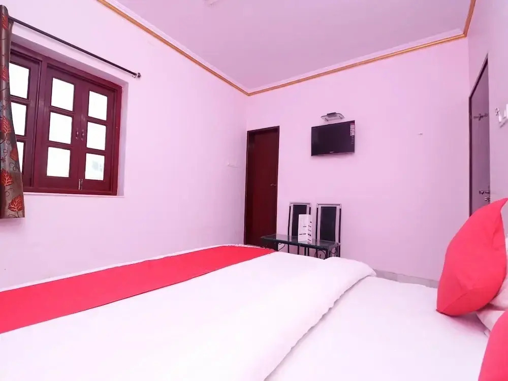 Shagun Palace OYO Rooms