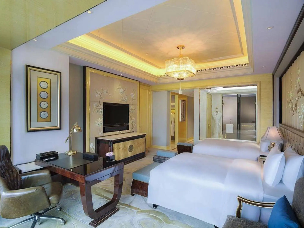 Wanda Reign Wuhan