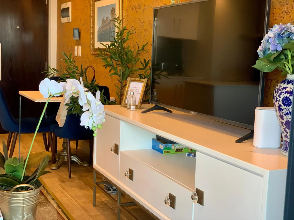 Luxury, Private Balcony, Ocean Views at the Oceans Apartments