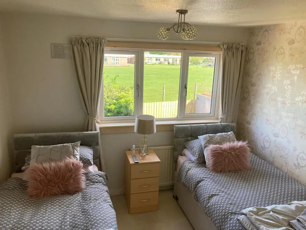 3bed House - Family Friendly - Close To Lochness