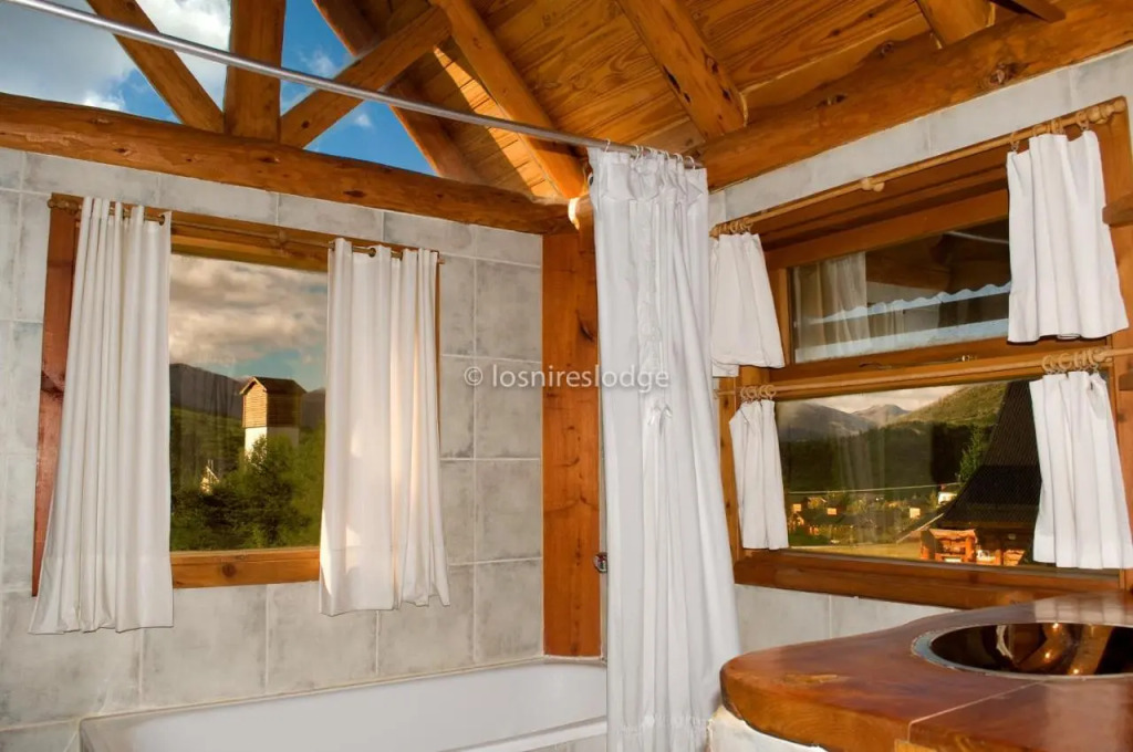 Los Nires Lodge Cerro Catedral