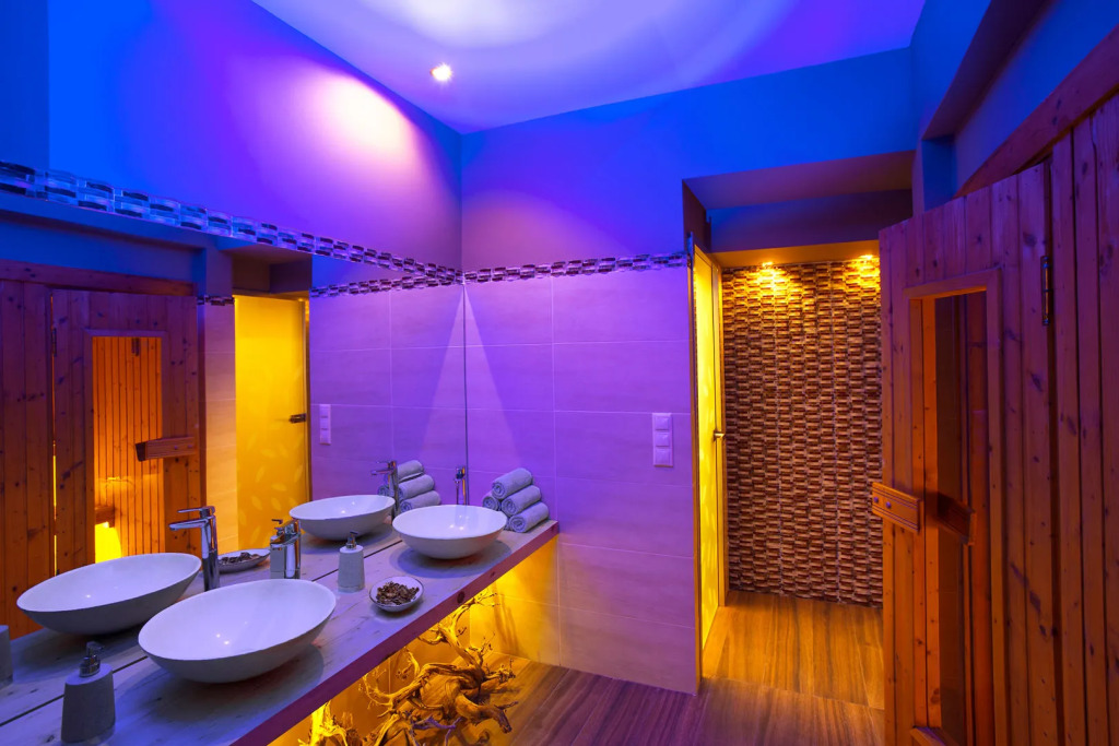 Atlantis Beach Hotel
