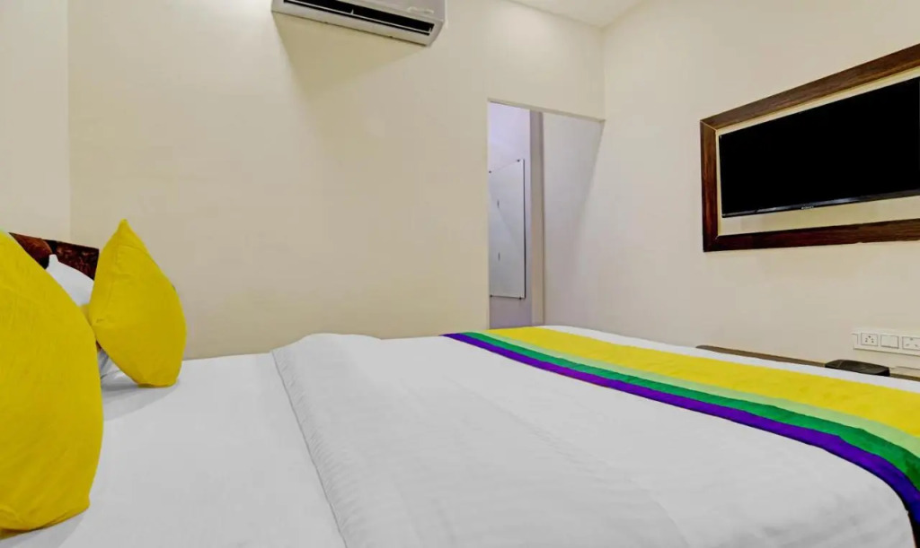 Hotel Anand Shree Near Airport,Indore