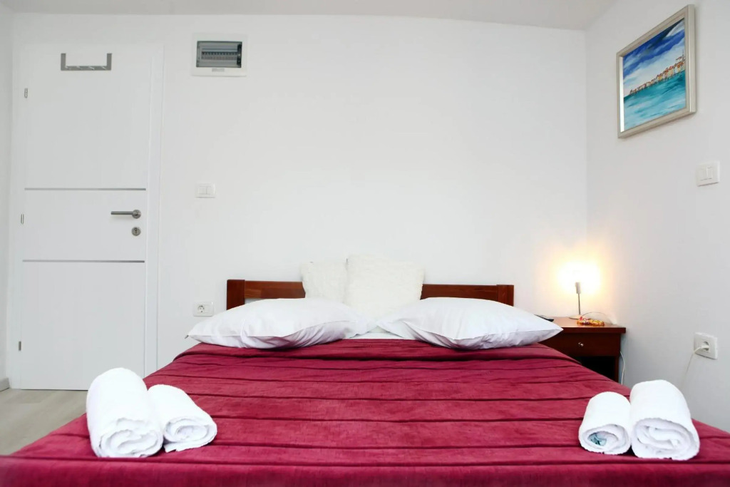 Piran 1st May Apartment