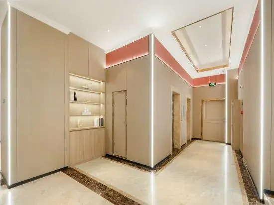 Borrman Hotel Beihai Avenue High Speed Railway Station
