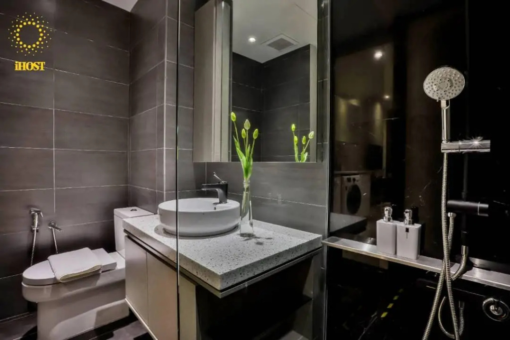 Expressionz Suites By iHost Global
