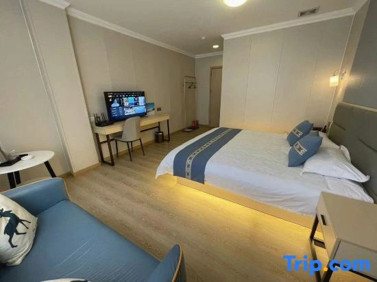 Kings Hotel (Diwang Plaza Wuyi University Branch)