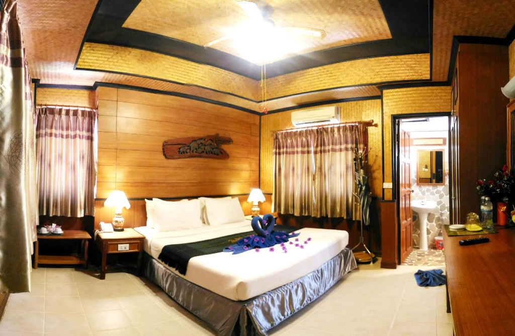 Koh Chang Resort
