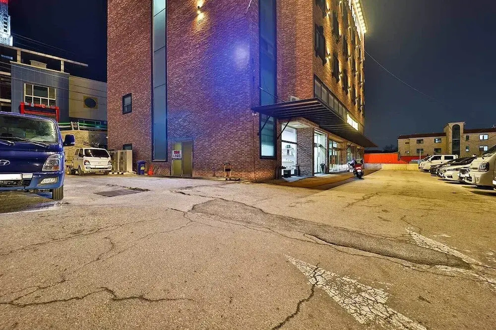 Yeongjong Stay Hotel