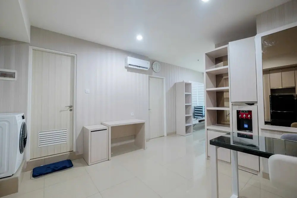 Comfy and Modern 2BR Grand Kamala Lagoon Apartment