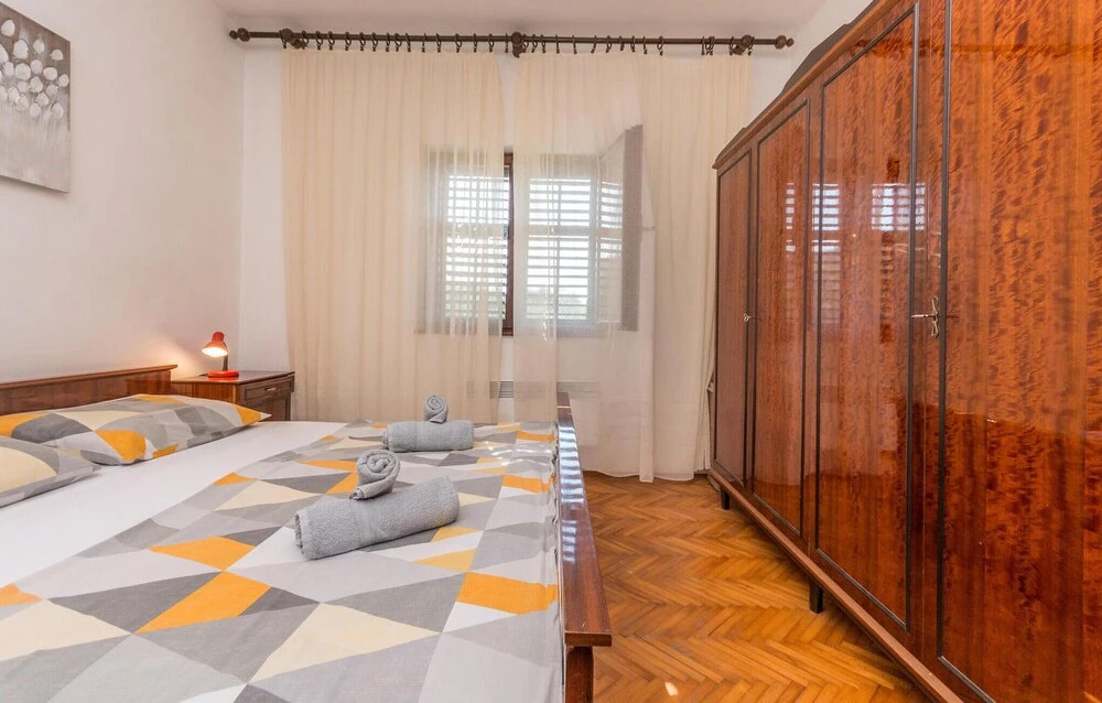 Amazing Apartment in Pasman With Wifi and 2 Bedrooms