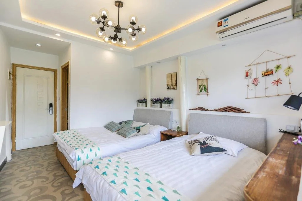 Wuzhen Riverside Boutique Hostel